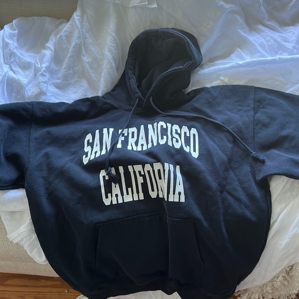Brandy Melville San Francisco navy sweatshirt XL